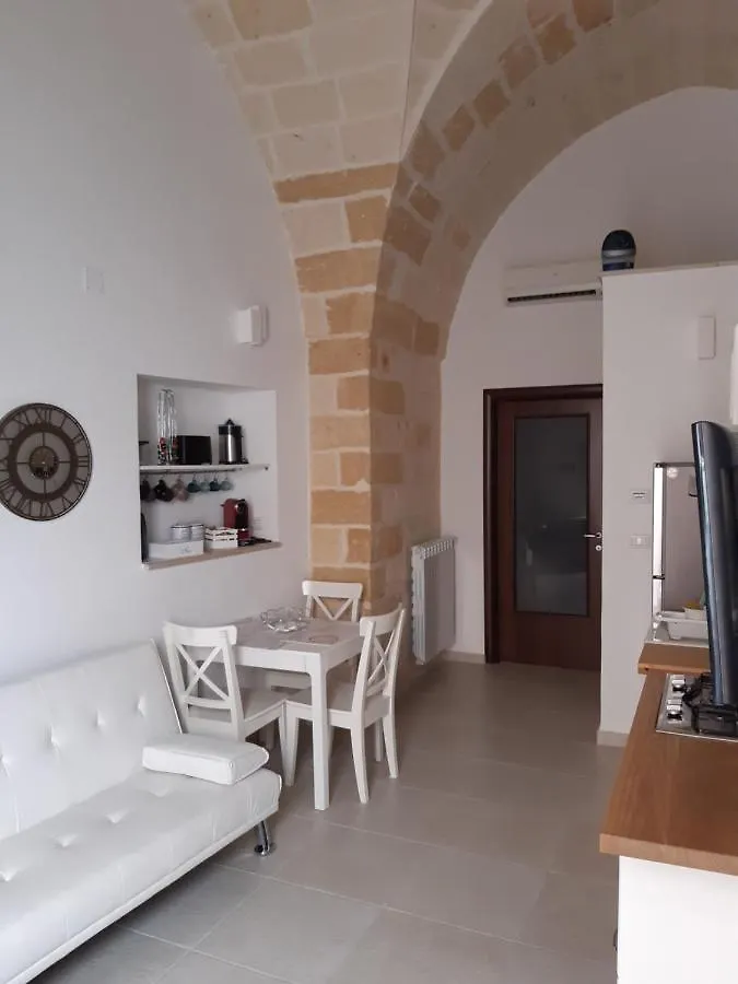 Ferienwohnung Casa Mima: Locazione Turistica Nel Centro Storico Brindisi