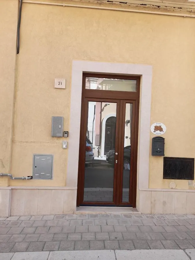 Apartment Ferienwohnung Casa Mima: Locazione Turistica Nel Centro Storico Brindisi